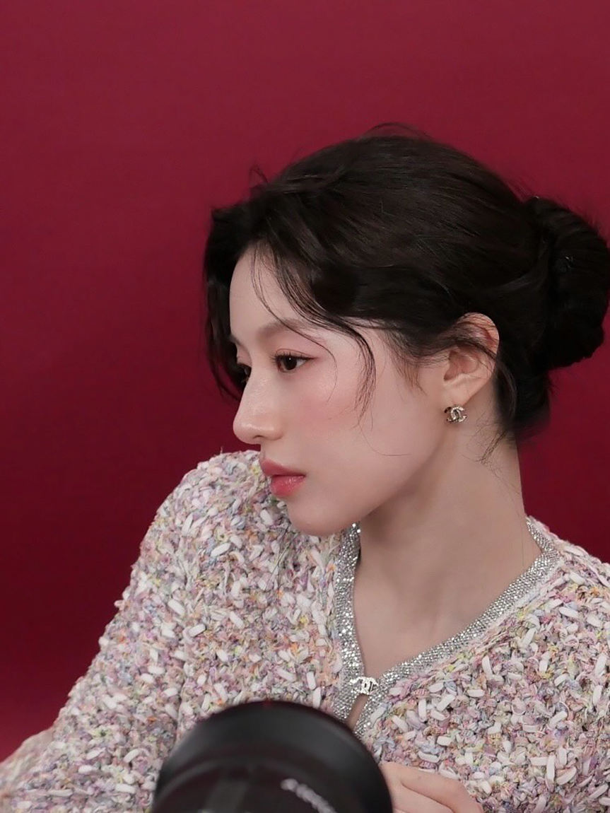 Read more about the article 고윤정 무보정 사진